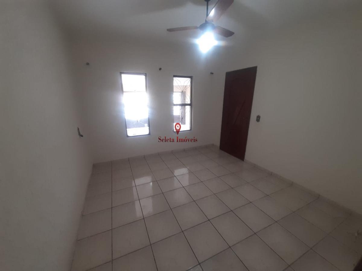 Casa à venda com 3 quartos, 130m² - Foto 5