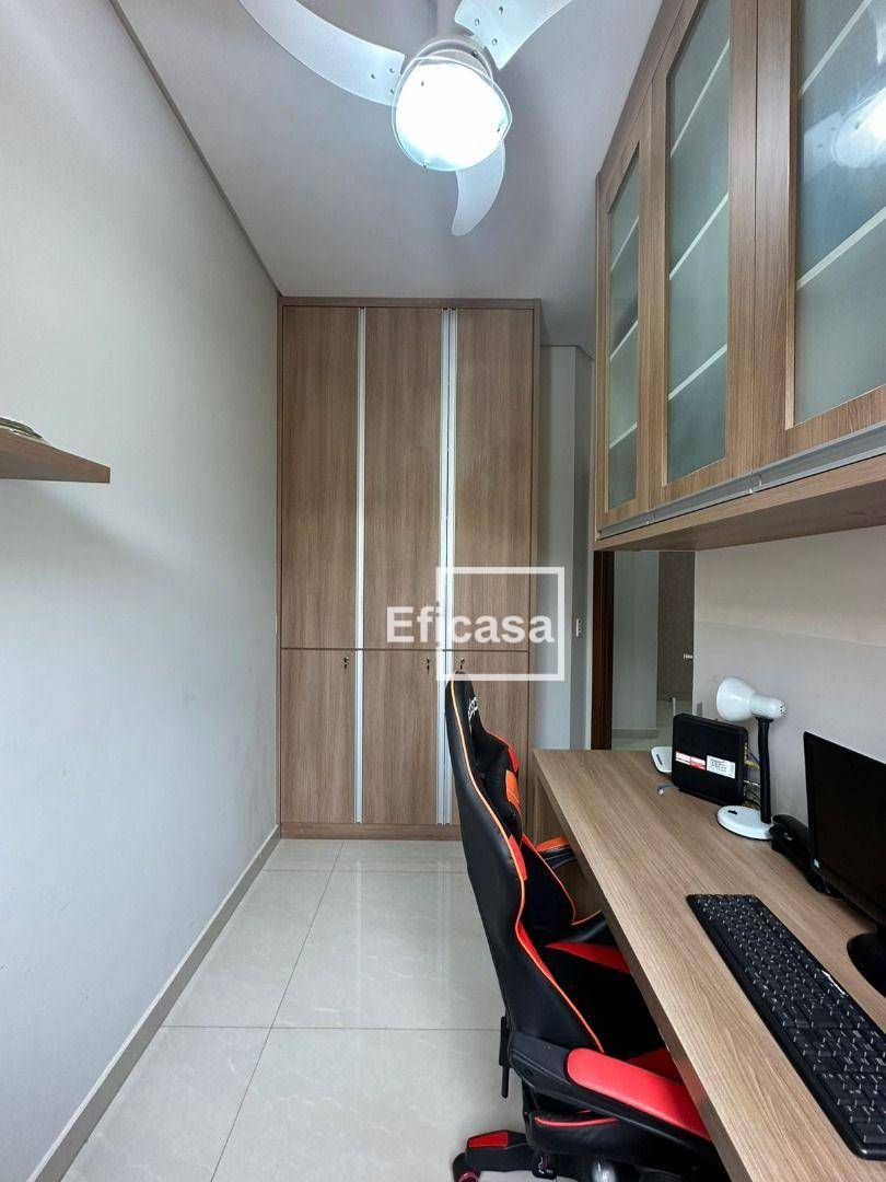 Casa de Condomínio à venda com 3 quartos, 210m² - Foto 8