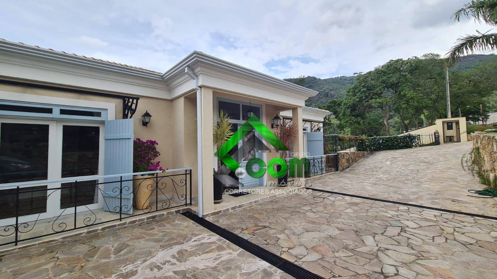 Casa de Condomínio à venda com 4 quartos, 638m² - Foto 4