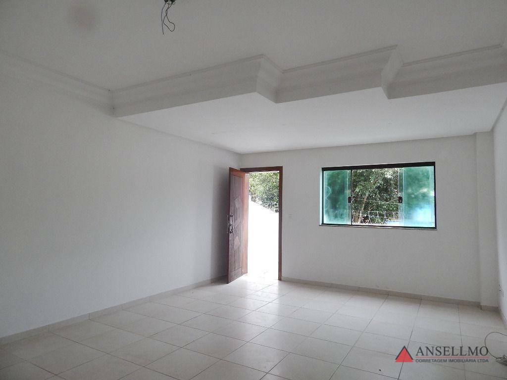 Sobrado à venda e aluguel com 3 quartos, 192m² - Foto 1