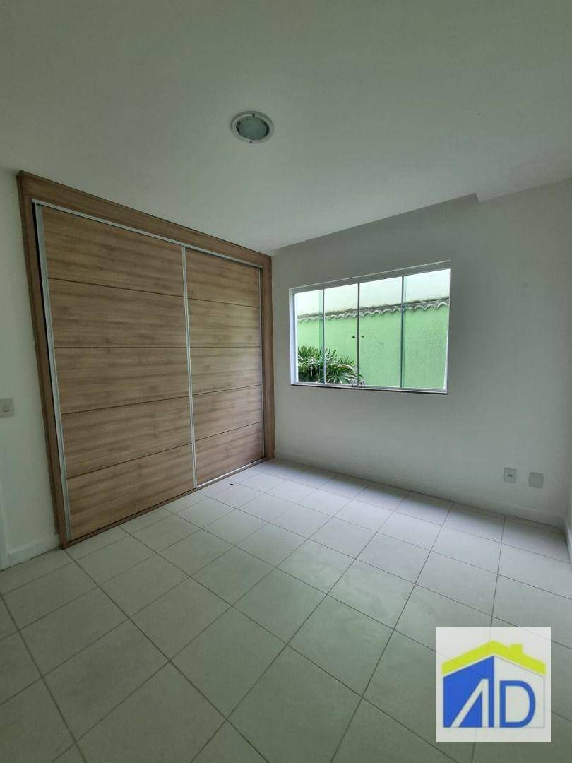Casa de Condomínio para alugar com 3 quartos, 180m² - Foto 36