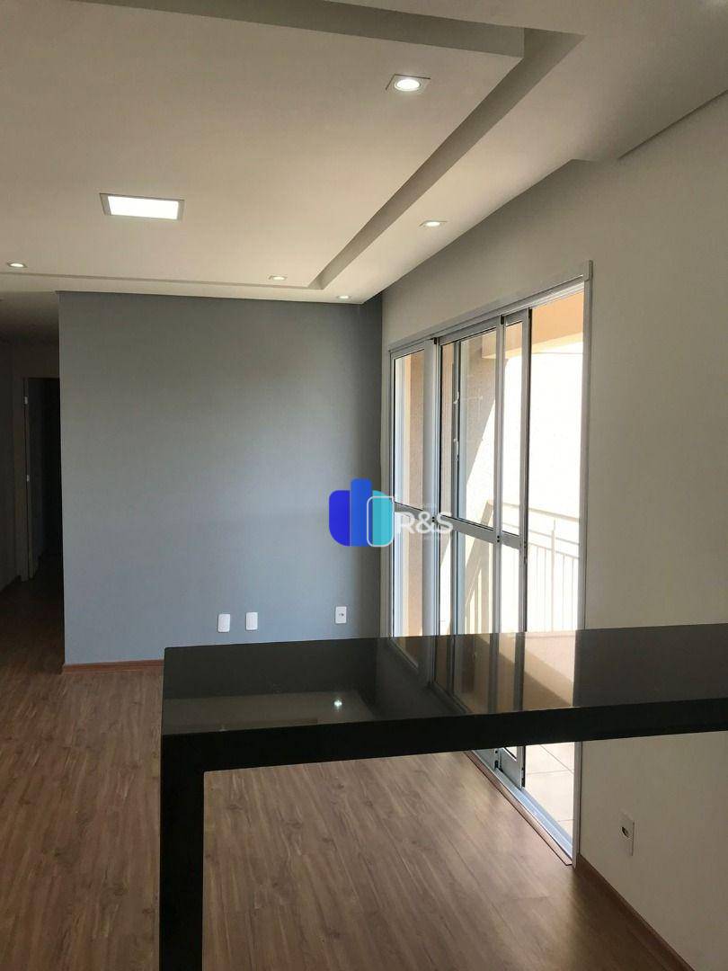 Apartamento à venda com 2 quartos, 56m² - Foto 19