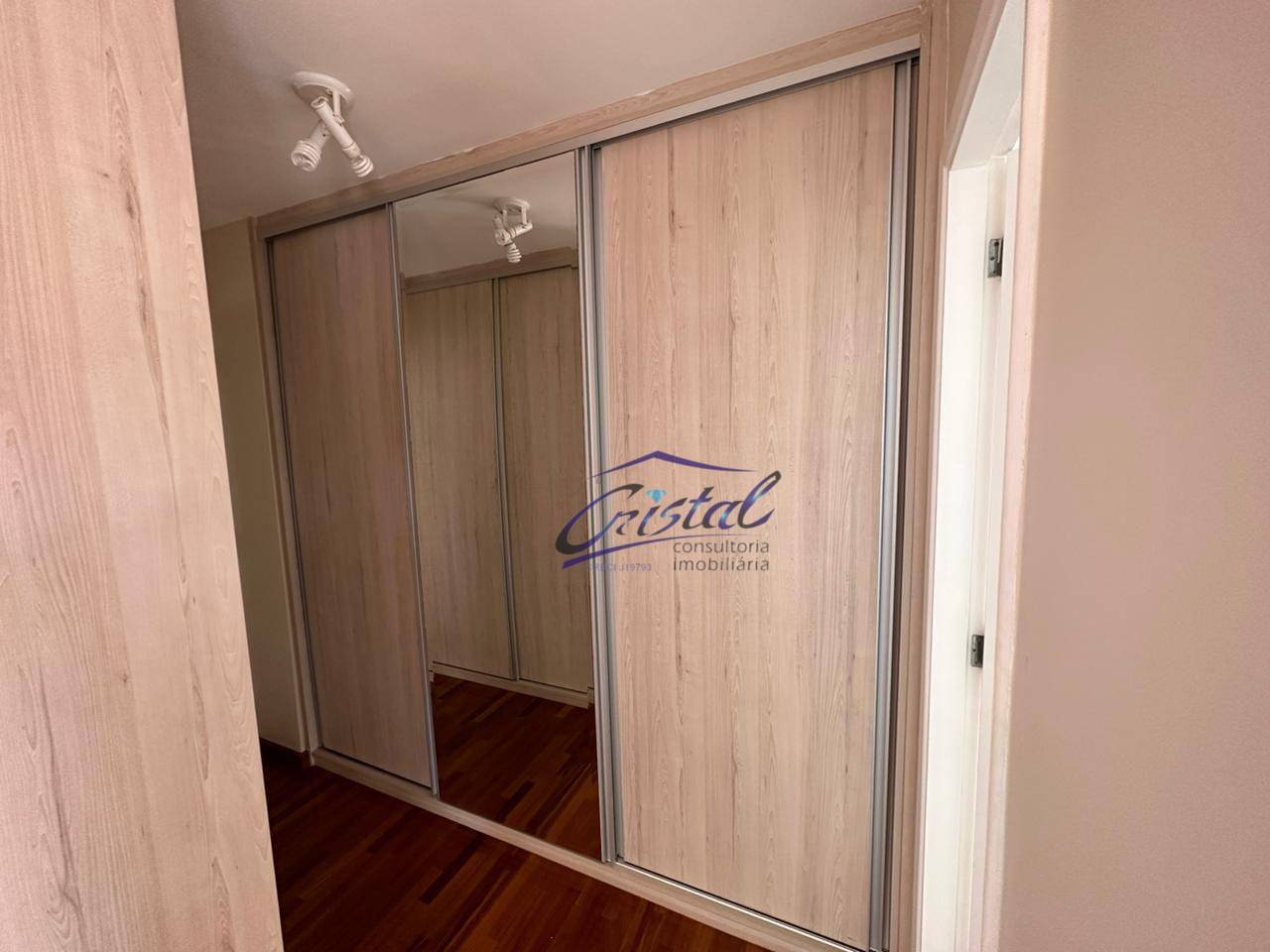 Apartamento à venda com 3 quartos, 134m² - Foto 7