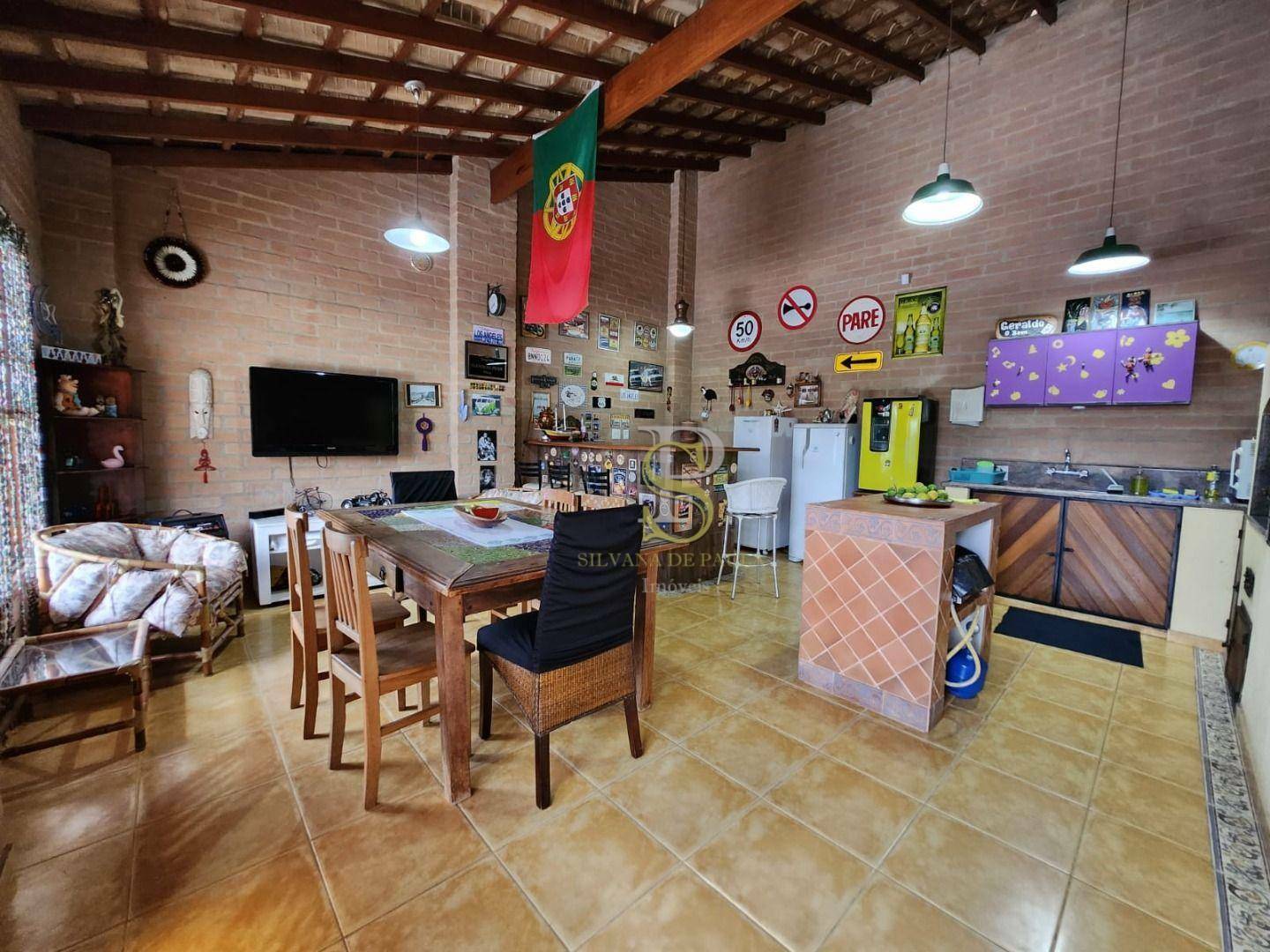 Chácara à venda com 5 quartos, 358m² - Foto 14