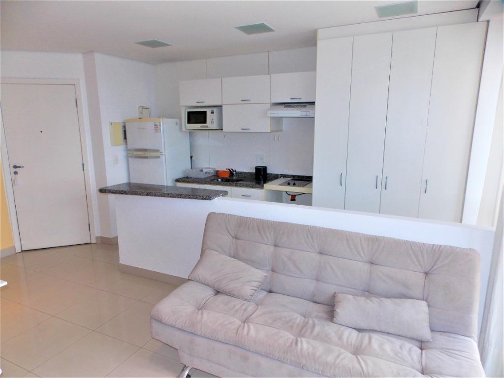 Apartamento para alugar com 1 quarto, 43m² - Foto 6