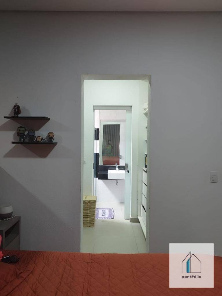 Casa à venda com 3 quartos, 180m² - Foto 15