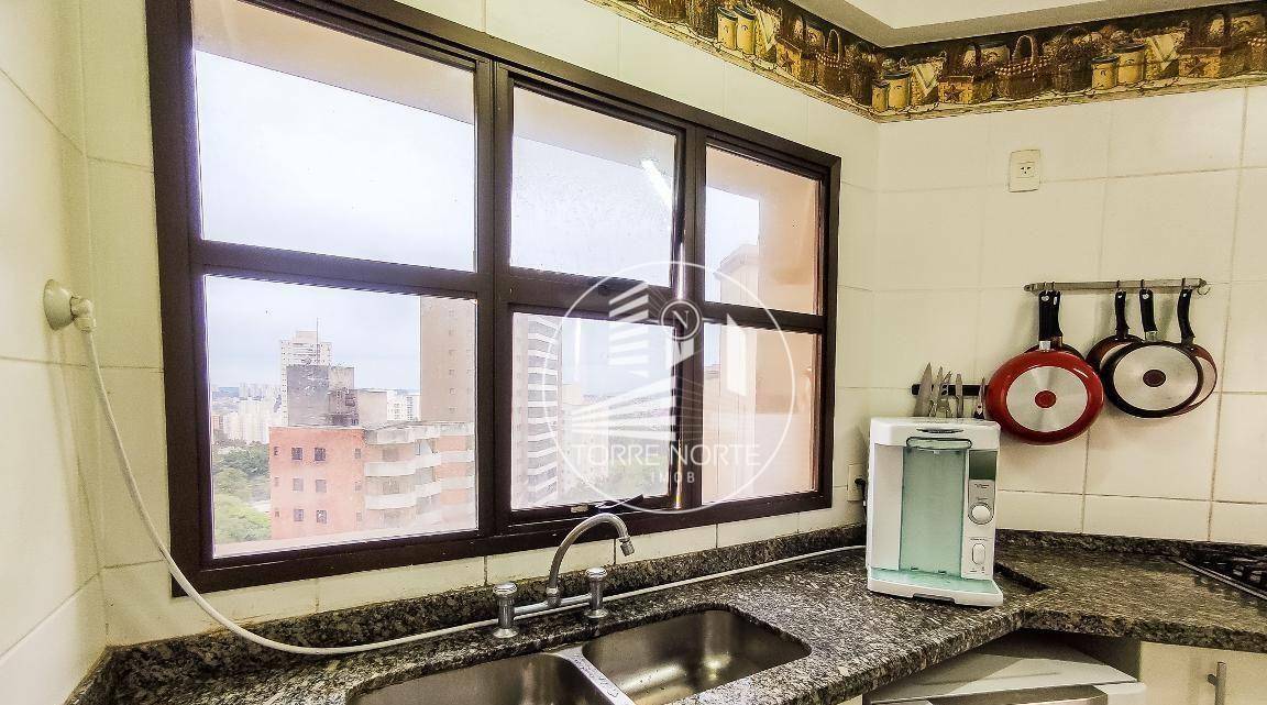 Apartamento à venda com 3 quartos, 150m² - Foto 51