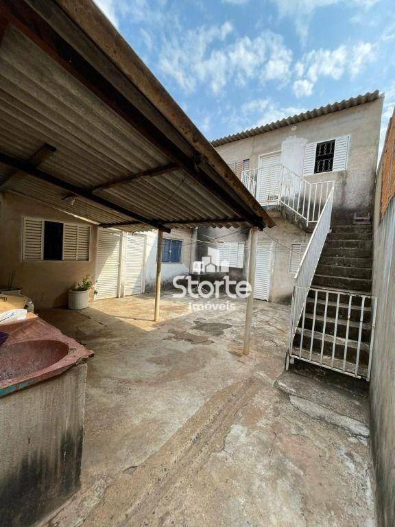 Casa à venda com 2 quartos, 250M2 - Foto 1