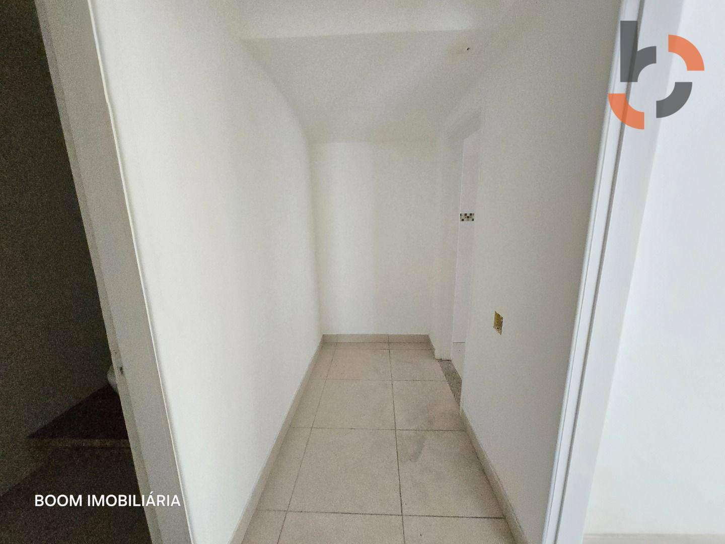 Casa à venda com 2 quartos, 100m² - Foto 17