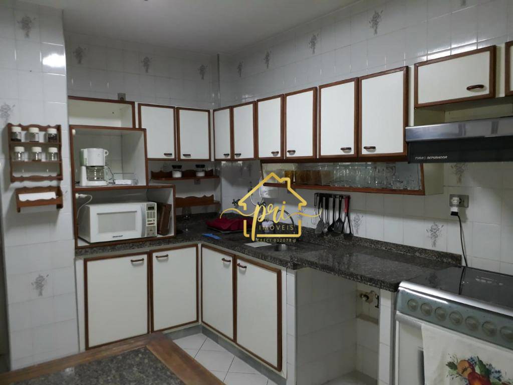 Apartamento à venda com 3 quartos, 200m² - Foto 23