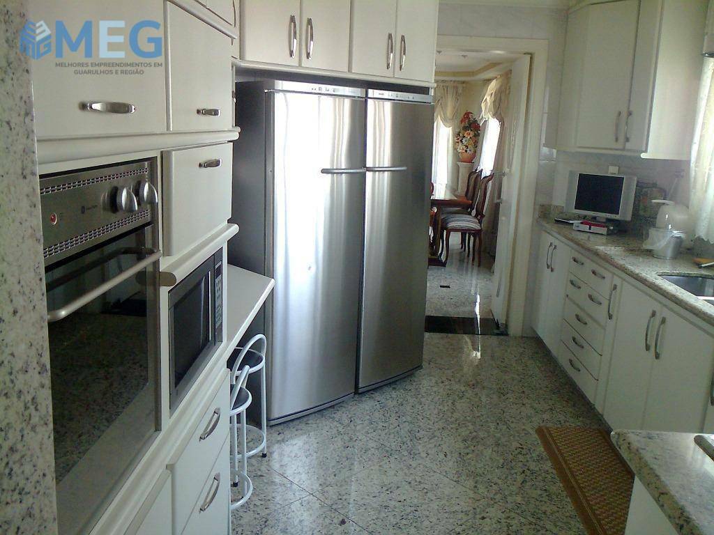 Apartamento à venda com 3 quartos, 205m² - Foto 21