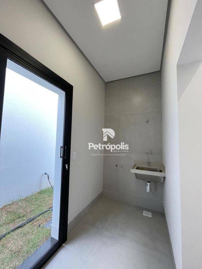 Casa à venda com 3 quartos, 210m² - Foto 29