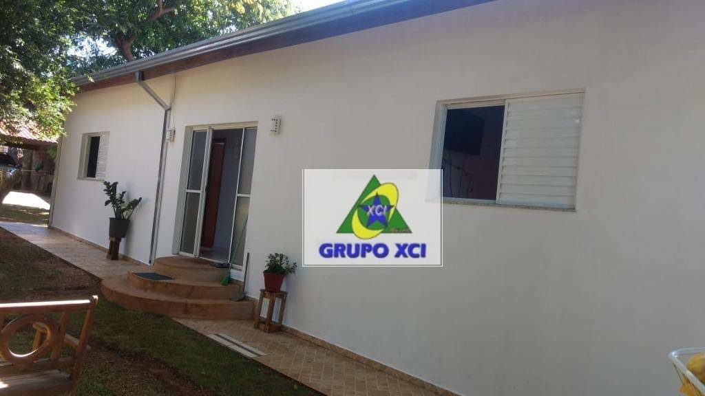 Chácara à venda com 3 quartos, 168m² - Foto 15