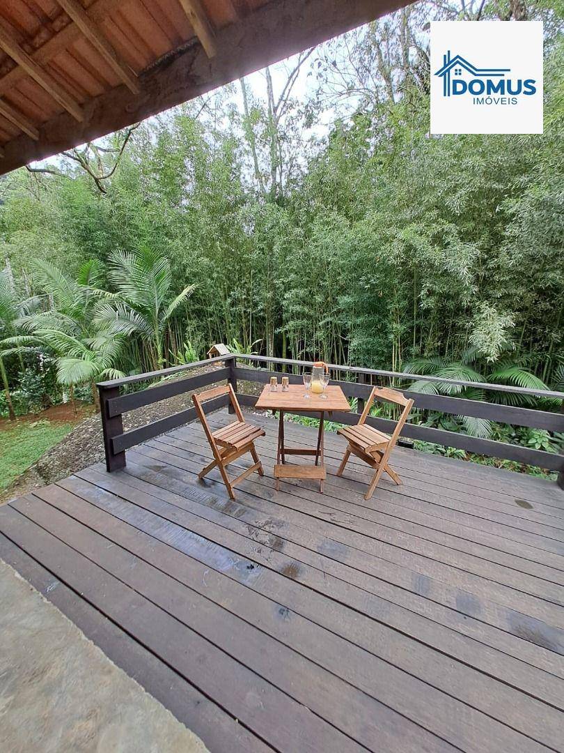 Chácara, 2 quartos, 2400 m² - Foto 1