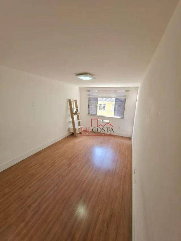 Apartamento à venda com 2 quartos, 95m² - Foto 2