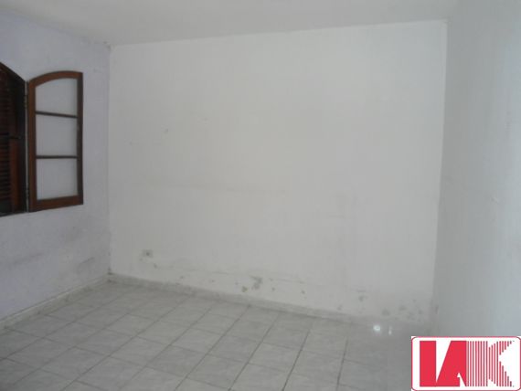 Casa para alugar com 1 quarto, 32m² - Foto 4