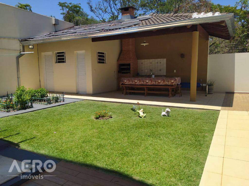 Casa de Condomínio à venda com 4 quartos, 325m² - Foto 30