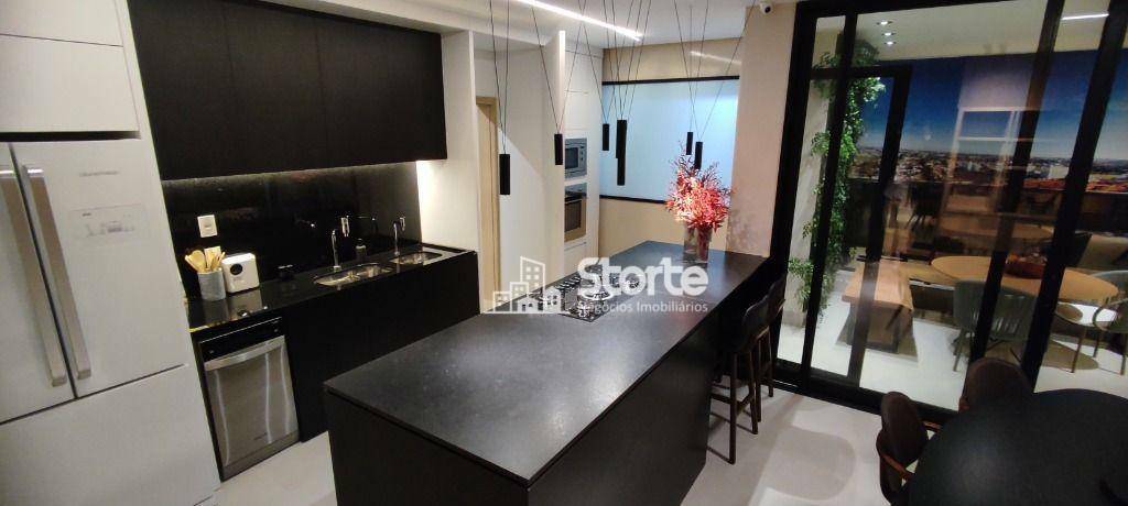 Apartamento à venda com 3 quartos, 185m² - Foto 4