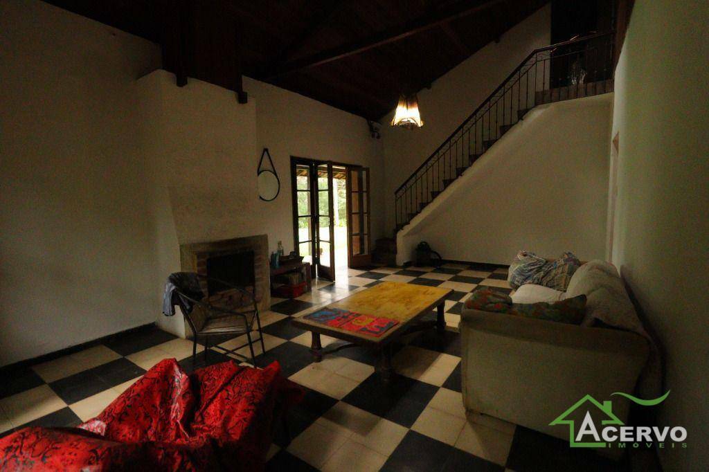 Chácara para alugar com 3 quartos, 204m² - Foto 11