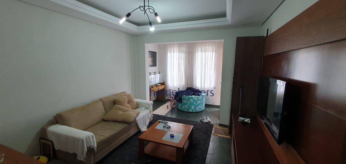 Casa à venda com 3 quartos, 244m² - Foto 3