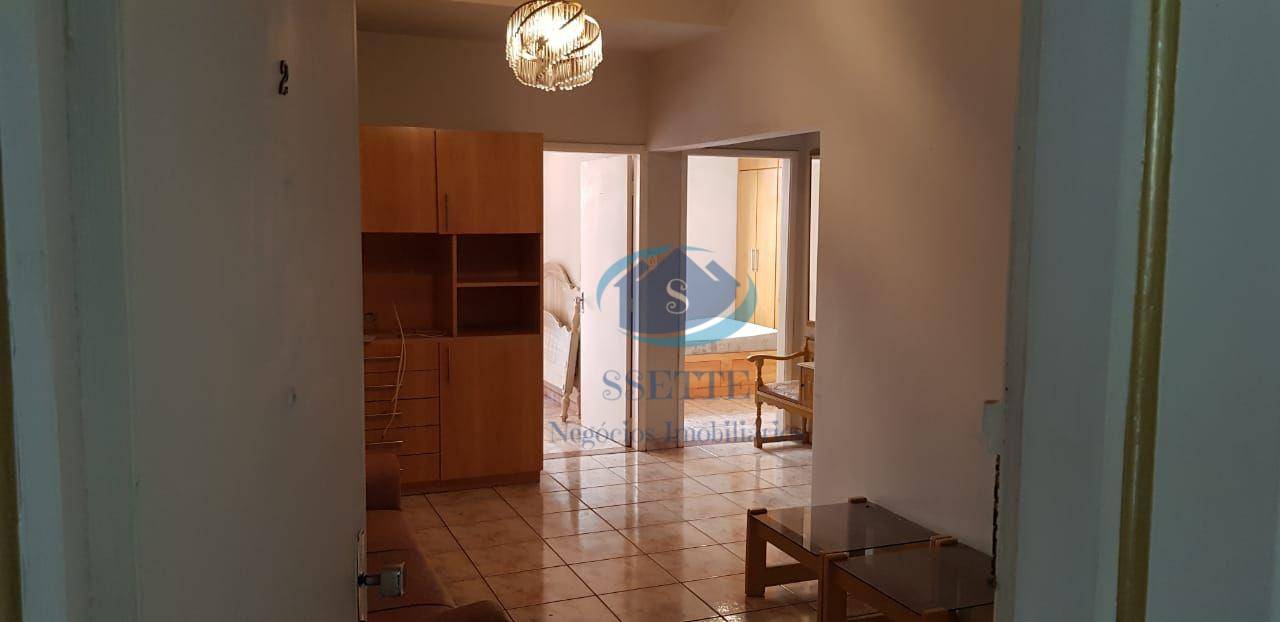 Apartamento à venda com 2 quartos, 72m² - Foto 1