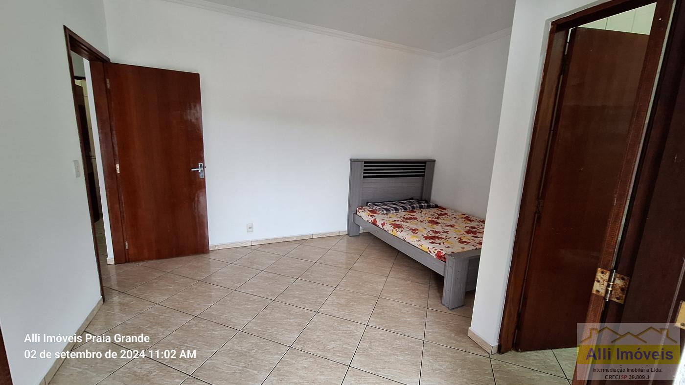 Sobrado à venda com 4 quartos, 200m² - Foto 5