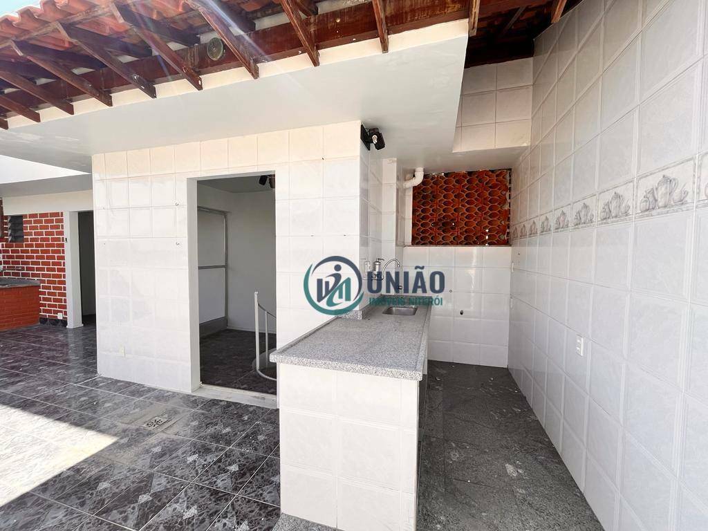 Cobertura à venda com 2 quartos, 100m² - Foto 6