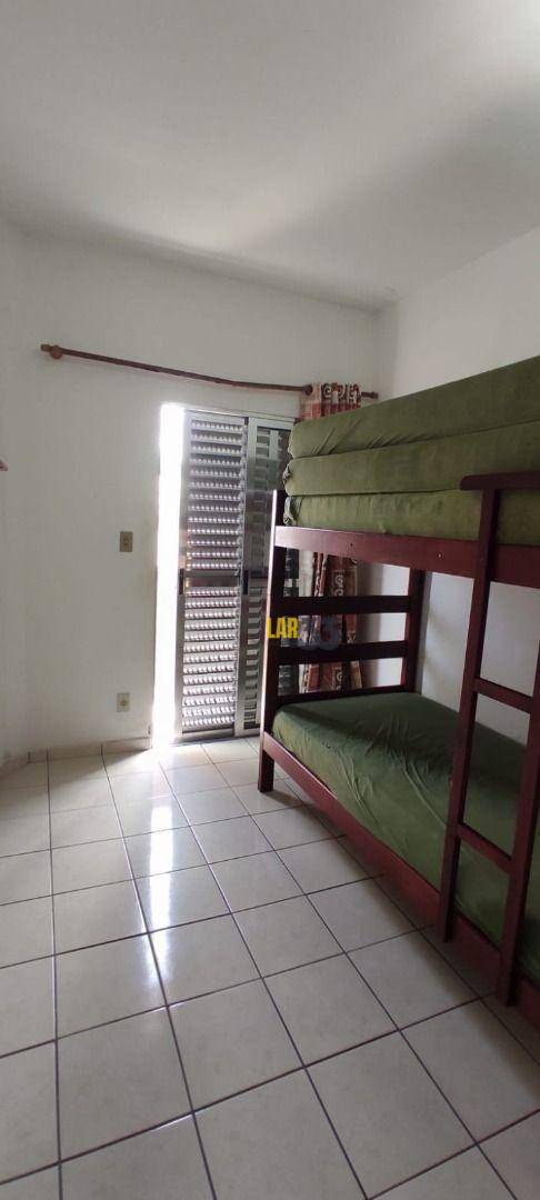 Apartamento à venda com 2 quartos, 64m² - Foto 11