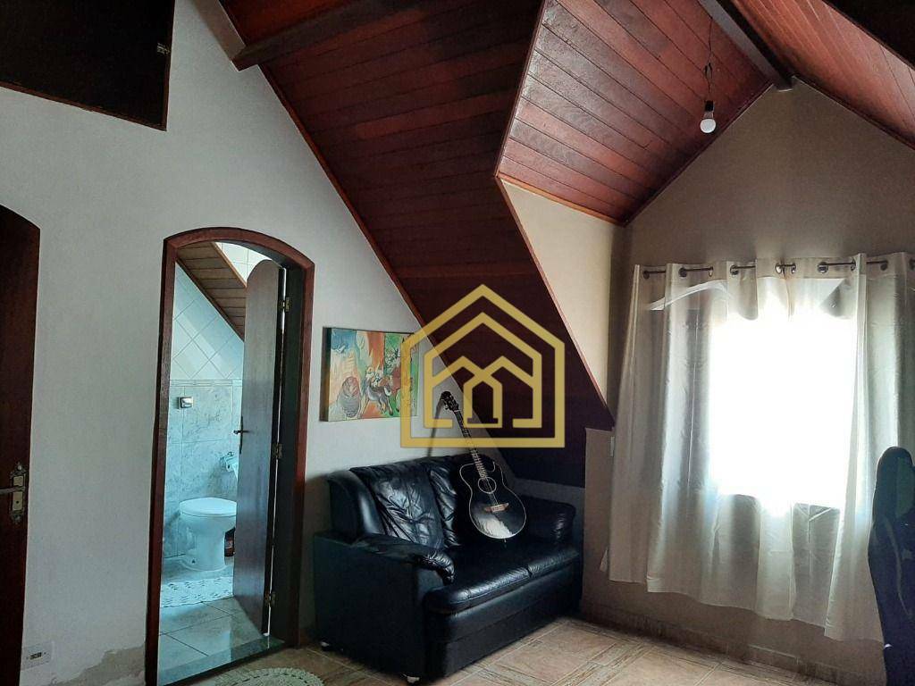 Sobrado à venda com 3 quartos, 253m² - Foto 19