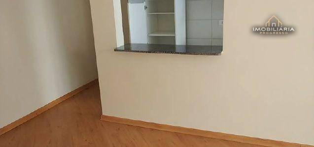 Apartamento à venda com 3 quartos, 65m² - Foto 4