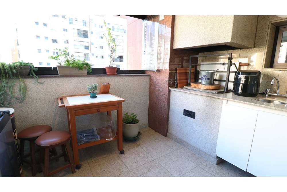 Apartamento à venda com 4 quartos, 226m² - Foto 49