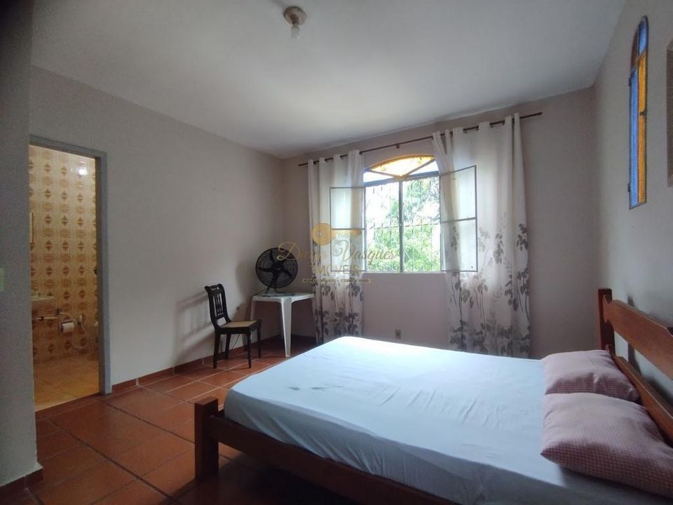 Casa à venda com 4 quartos, 2992m² - Foto 27
