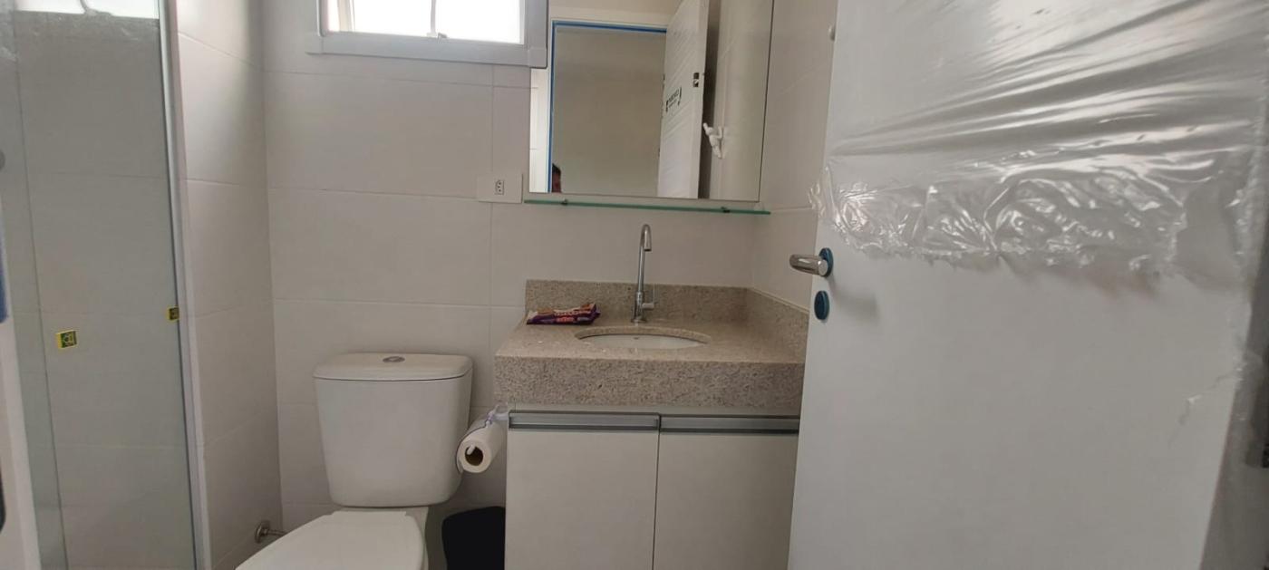 Apartamento para alugar com 2 quartos, 65m² - Foto 18