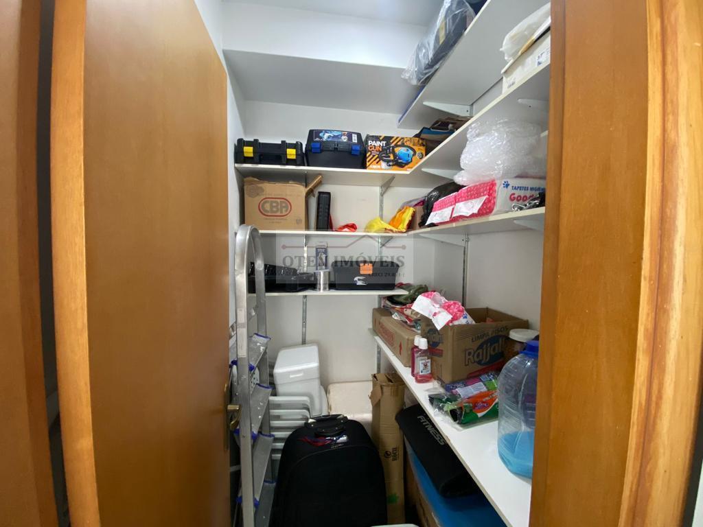 Apartamento à venda com 3 quartos, 130m² - Foto 5