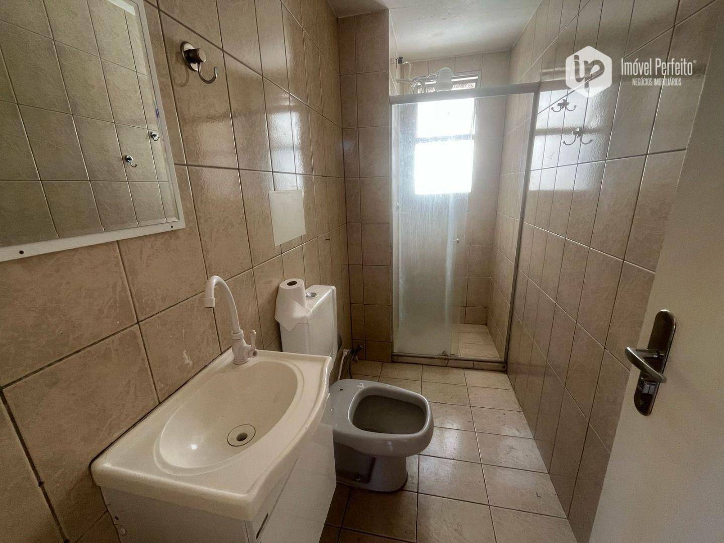 Apartamento para alugar com 2 quartos, 60m² - Foto 11