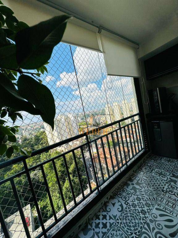 Apartamento à venda com 2 quartos, 64m² - Foto 12