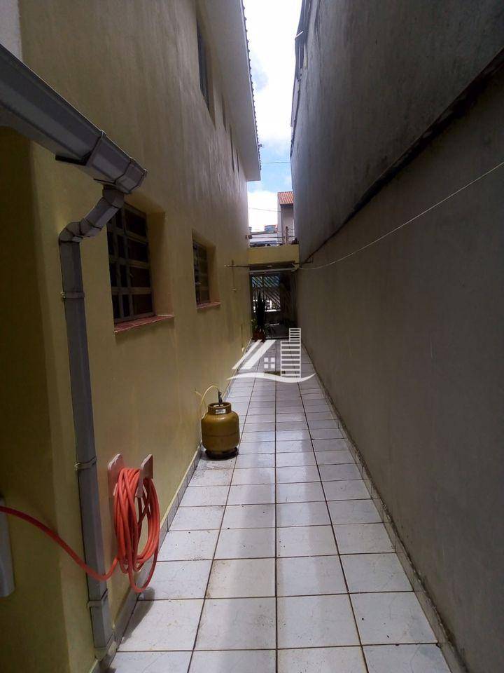 Sobrado à venda com 3 quartos, 141m² - Foto 17