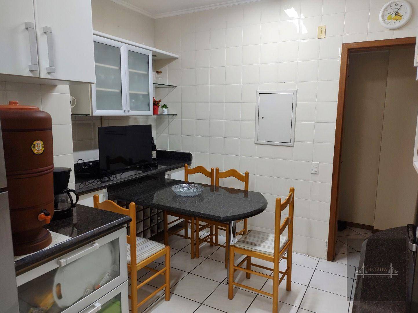 Apartamento à venda com 3 quartos, 164m² - Foto 5