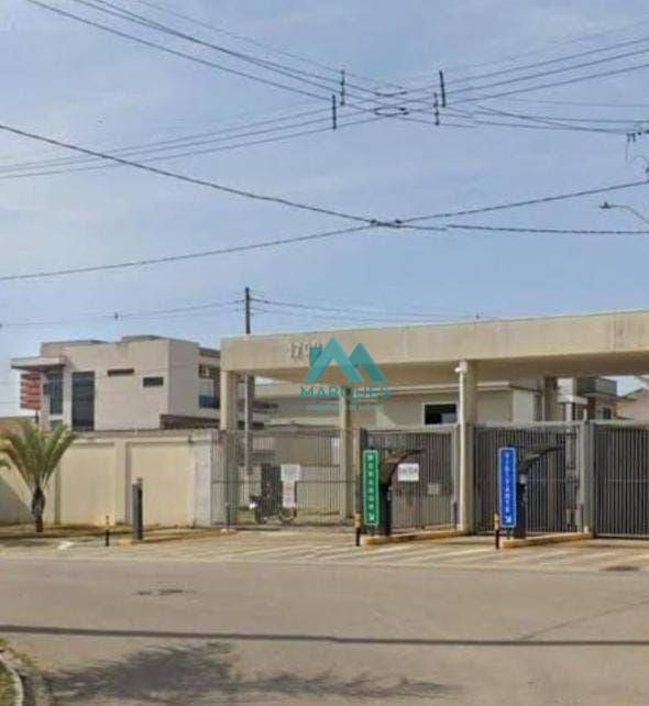 Sobrado à venda com 3 quartos, 370m² - Foto 1