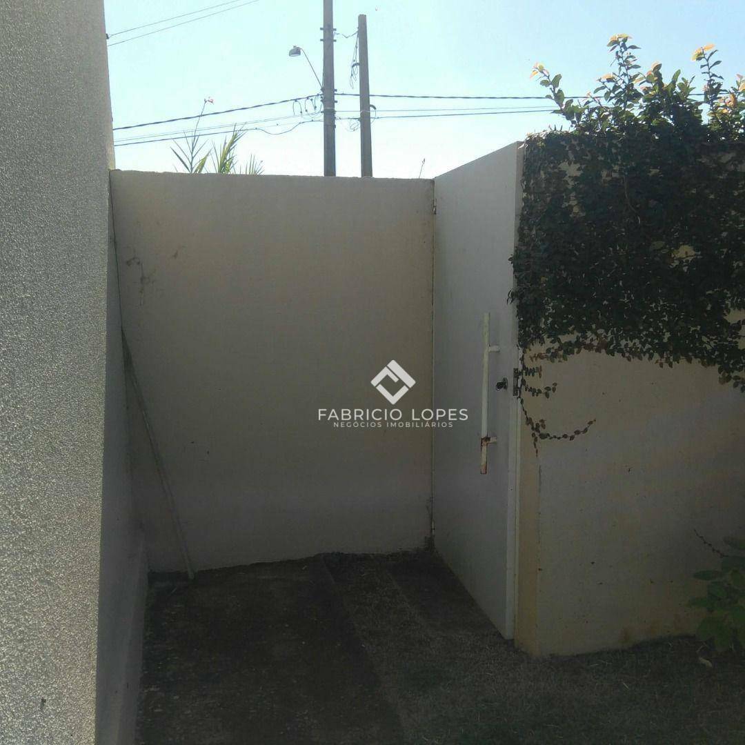 Casa à venda com 4 quartos, 550m² - Foto 39