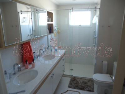 Apartamento à venda com 3 quartos, 204m² - Foto 10