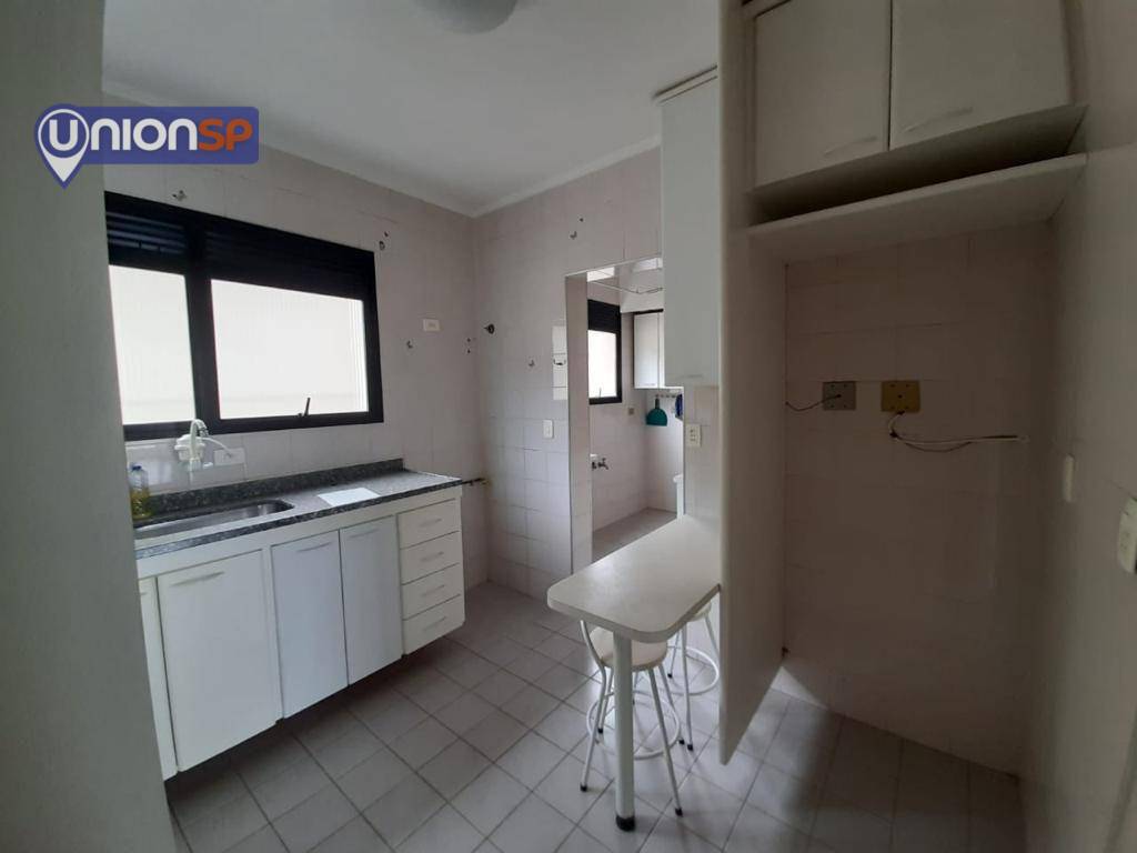 Apartamento à venda com 3 quartos, 96m² - Foto 14