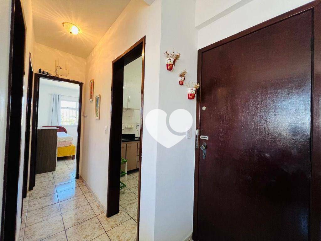 Apartamento à venda com 2 quartos, 72m² - Foto 8