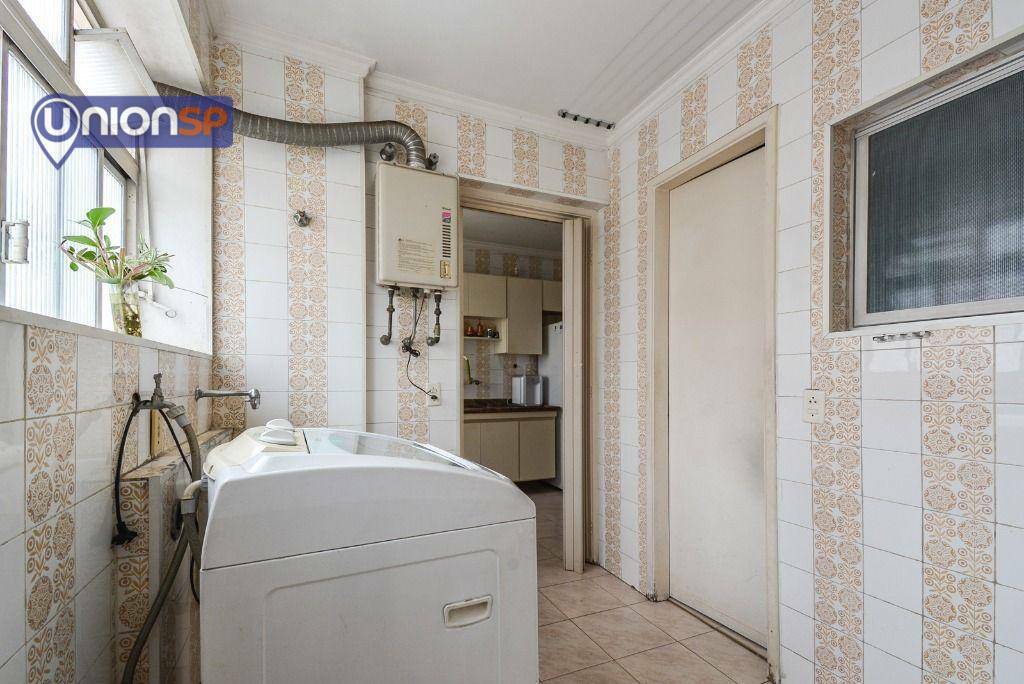 Apartamento à venda com 3 quartos, 135m² - Foto 20