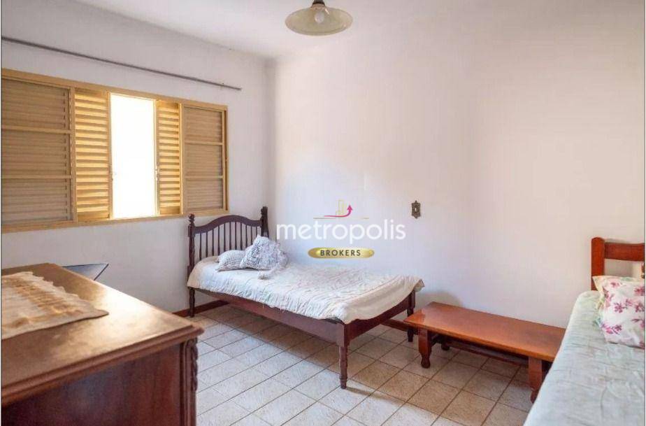 Sobrado à venda com 3 quartos, 200m² - Foto 18