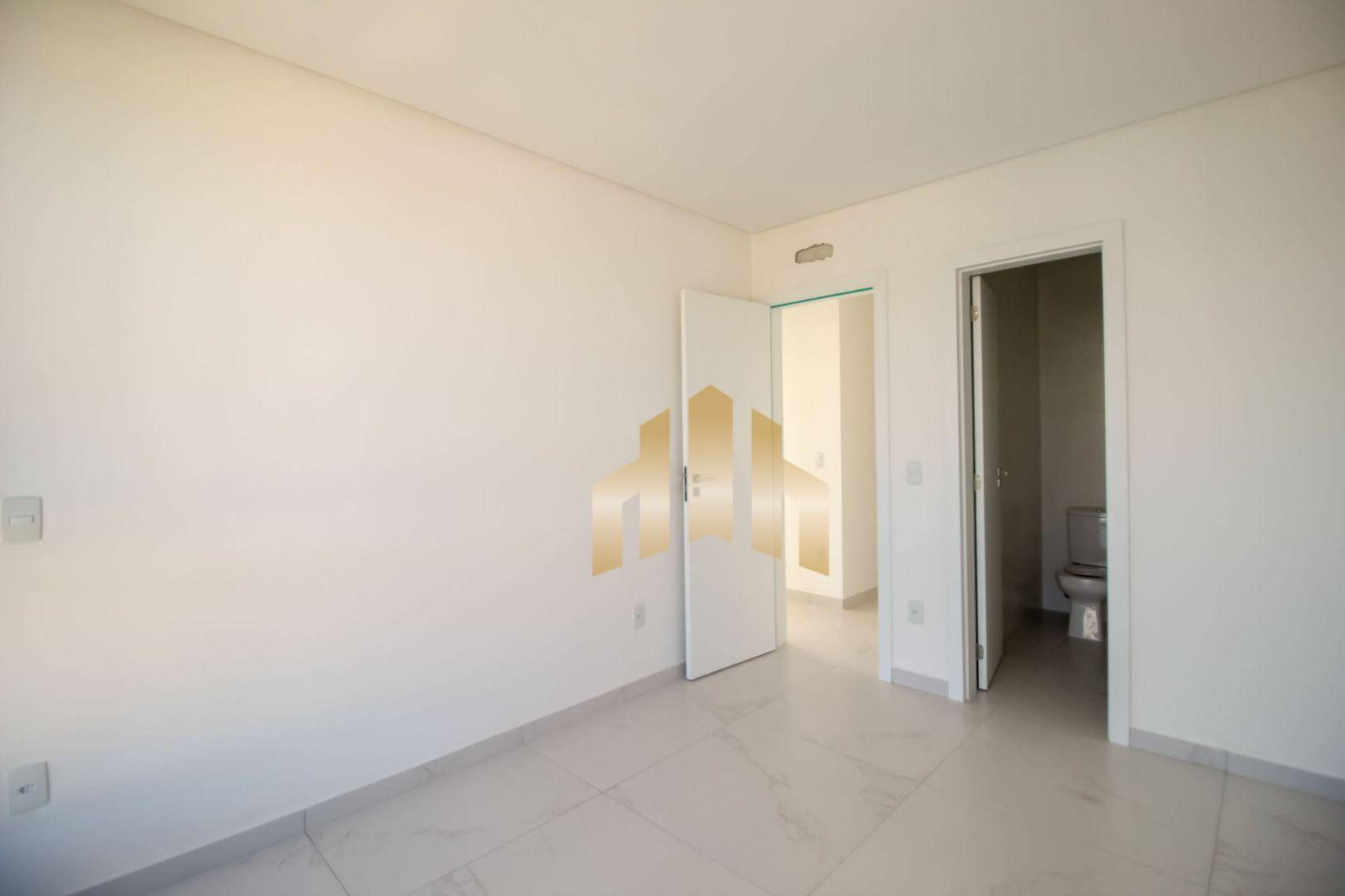 Apartamento à venda com 4 quartos, 203m² - Foto 35