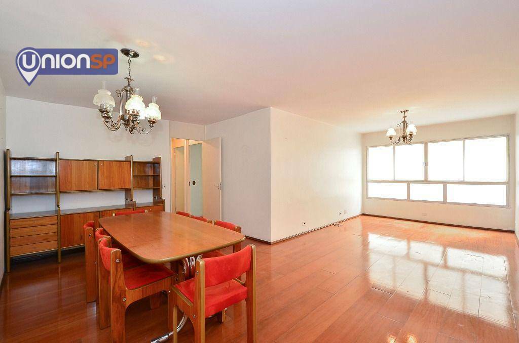 Apartamento à venda com 3 quartos, 127m² - Foto 2