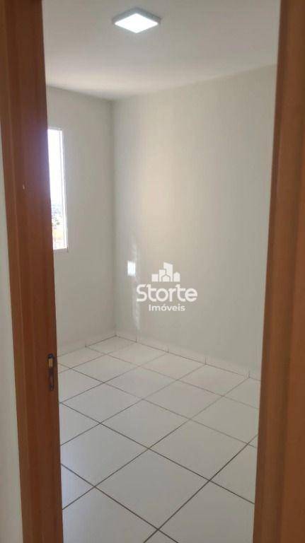 Apartamento à venda com 2 quartos, 51m² - Foto 4