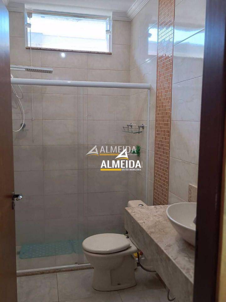 Casa, 3 quartos, 280 m² - Foto 2