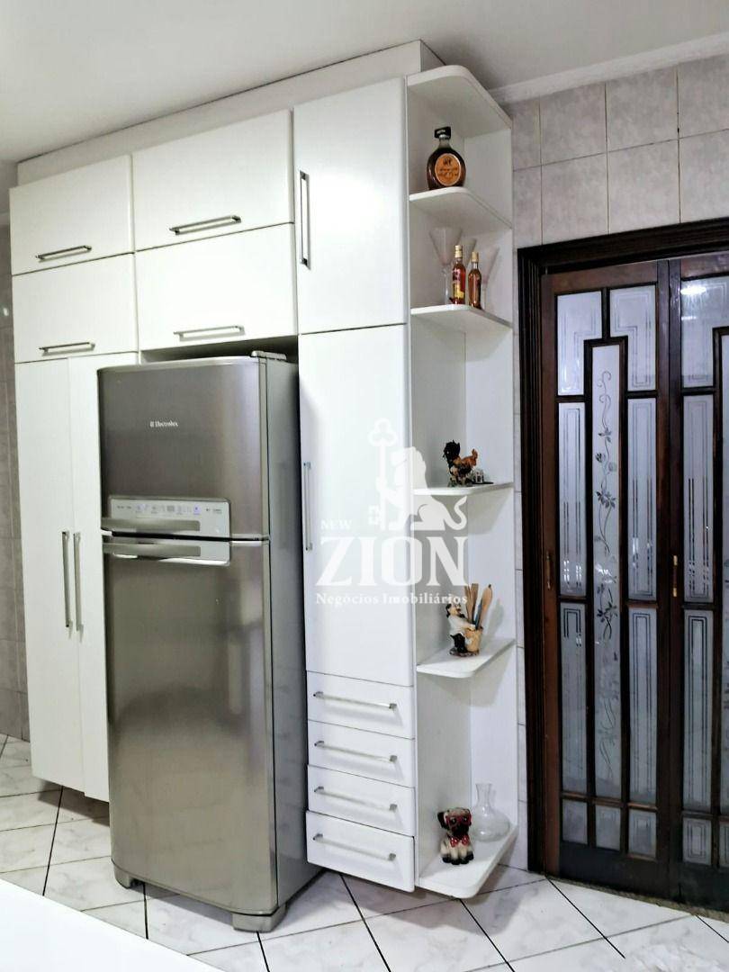 Sobrado à venda com 3 quartos, 150m² - Foto 27